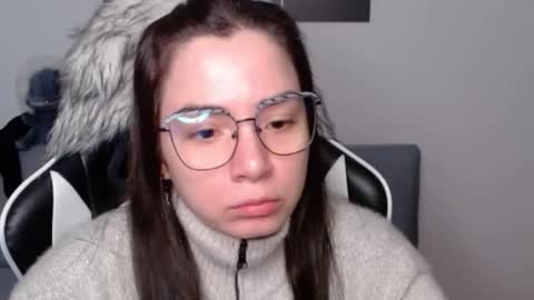 Alex online show from 12-17-25, 02:28