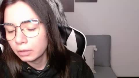 Alex online show from 02-18-26, 02:07