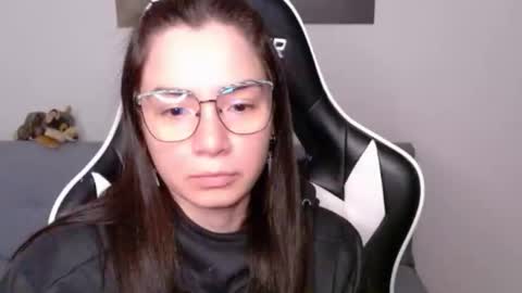 Alex online show from 03-25-26, 01:44