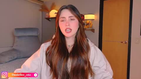 Snapshot of wolfsfoster chatting on 04-24-26, 02:58 online show from 04-24-26, 02:58
