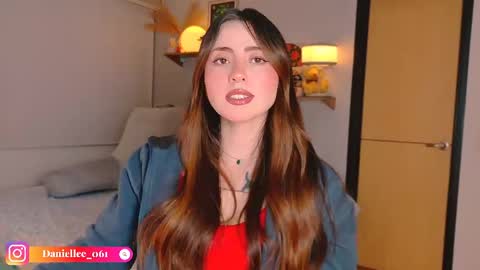 Snapshot of wolfsfoster chatting on 05-08-26, 03:01 online show from 05-08-26, 03:01