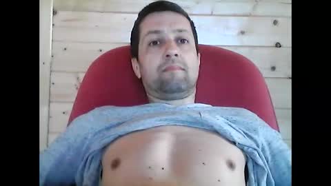 Snapshot of wolfvili chatting on 03-12-26, 05:46 Vili online show from 03-12-26, 05:46