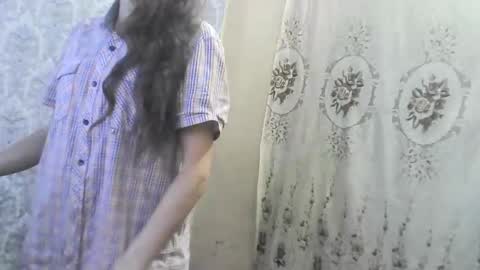 Snapshot of wolfxsnow chatting on 12-26-24, 10:26 wolfxsnow online show from 12-26-24, 10:26