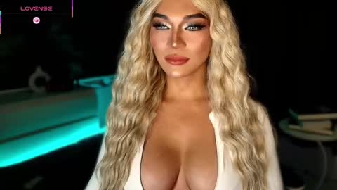 Julia online show from 11-16-25, 09:53