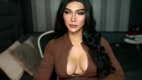 Julia online show from 11-29-25, 01:19