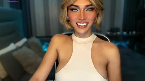 Julia online show from 02-07-26, 04:05