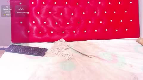   online show from 10-26-25, 03:07