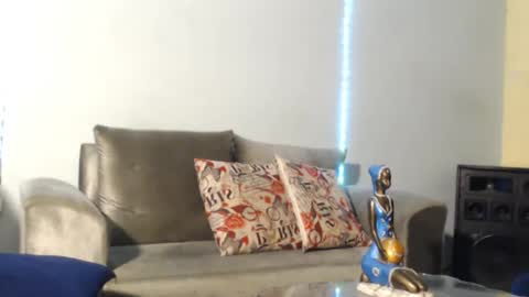 SHENIEL RODRIGUEZ online show from 12-06-24, 06:48