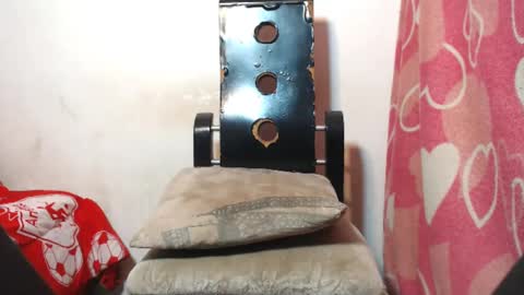 SHENIEL RODRIGUEZ online show from 02-18-25, 11:08