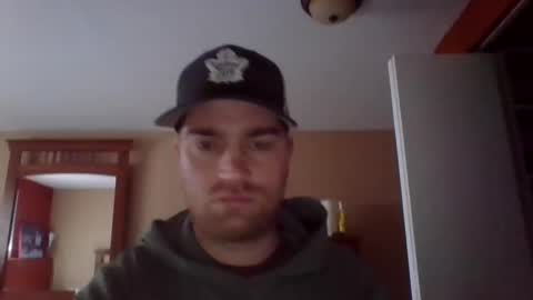 woodeee77 online show from 12-19-24, 06:56