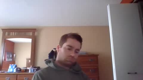 woodeee77 online show from 12-26-24, 05:08