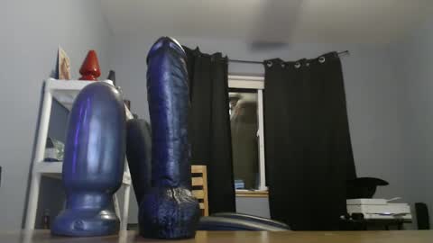 Snapshot of woody1nut chatting on 10-30-25, 01:51 Woody online show from 10-30-25, 01:51