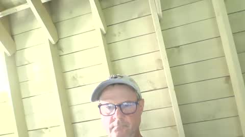 Snapshot of woodyxoxo chatting on 09-30-25, 04:12 woodyxoxo online show from 09-30-25, 04:12