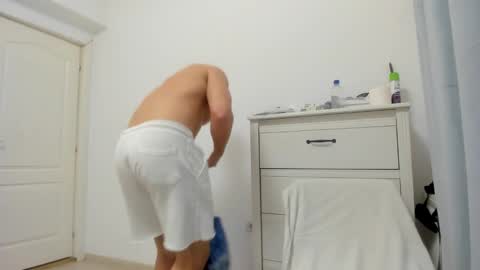 Wolfie online show from 02-19-25, 10:42