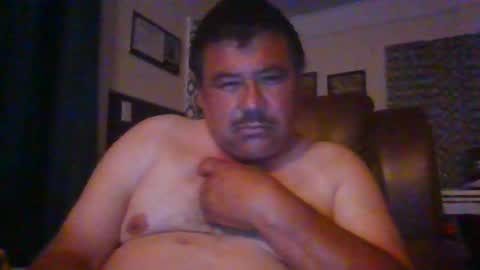 Snapshot of woperator12 chatting on 03-06-26, 01:35 woperator12 online show from 03-06-26, 01:35