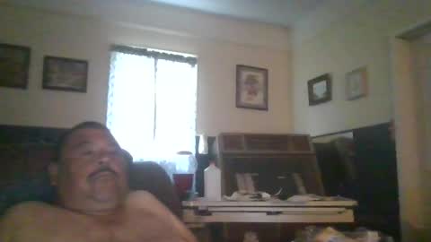 Snapshot of woperator12 chatting on 04-23-26, 11:51 woperator12 online show from 04-23-26, 11:51