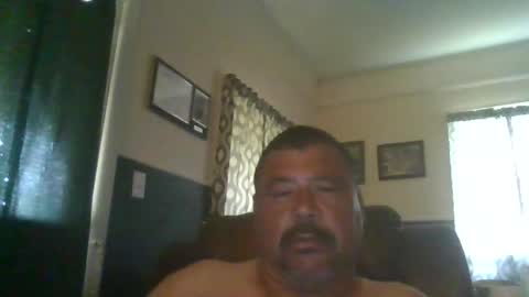 Snapshot of woperator12 chatting on 05-16-26, 11:14 woperator12 online show from 05-16-26, 11:14