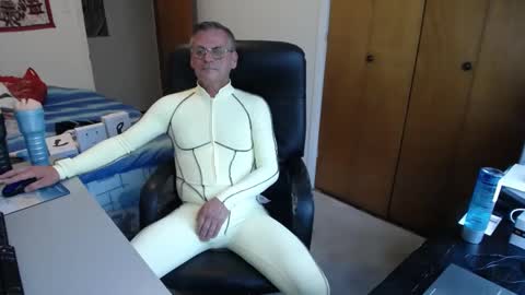 Large one  online show from 09-14-25, 12:04