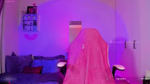 Snapshot of worship_nymphae chatting on 11-07-25, 05:29 NYMPH online show from 11-07-25, 05:29