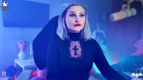 Snapshot of wounded_goddess chatting on 02-03-26, 06:22 Goddess Sophy online show from 02-03-26, 06:22