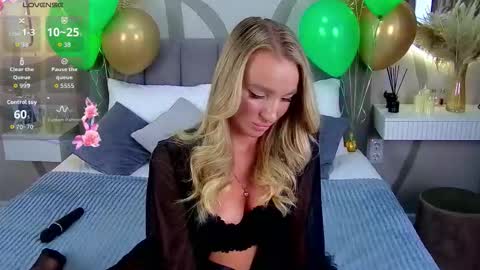 wow  jullia online show from 03-20-26, 03:11