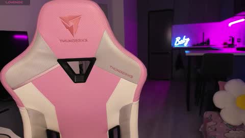 Emi online show from 11-03-25, 07:59