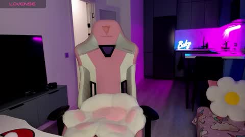 Emi online show from 01-09-26, 05:04