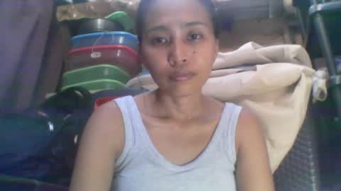 Snapshot of wryd0203 chatting on 06-11-26, 05:05 wryd0203 online show from 06-11-26, 05:05