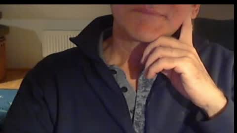 Wuki online show from 11-22-25, 05:01