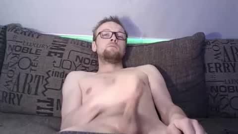 Snapshot of wulffi95 chatting on 03-08-25, 05:38 wulffi95 online show from 03-08-25, 05:38