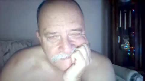 wvmountainlover online show from 12-17-24, 03:39