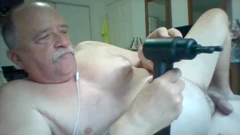 wvmountainlover online show from 09-24-25, 03:48