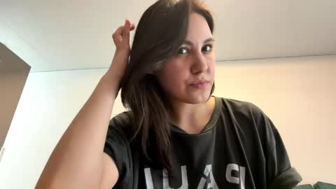 lily online show from 04-24-26, 05:32