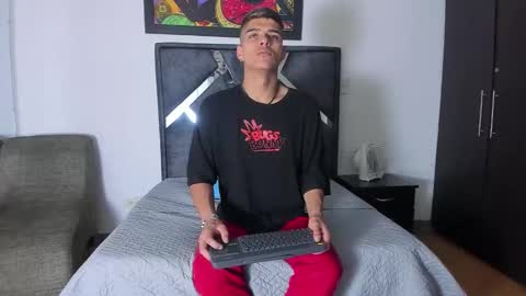 wyatt online show from 10-27-25, 12:20