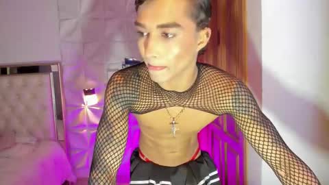 wyatt online show from 11-30-25, 04:05