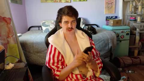 Wyatt online show from 11-08-25, 06:40