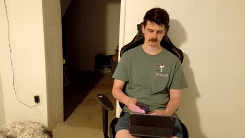Wyatt online show from 06-06-26, 06:23