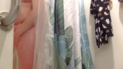 x2kayx2 online show from 04-05-26, 11:24