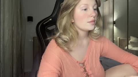 eva online show from 12-05-24, 04:23