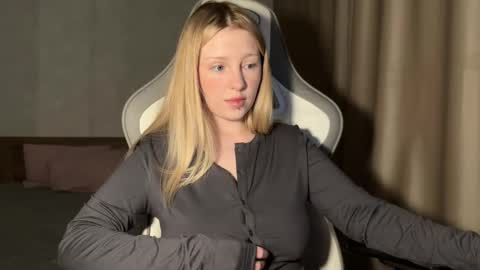 eva online show from 10-28-25, 05:15