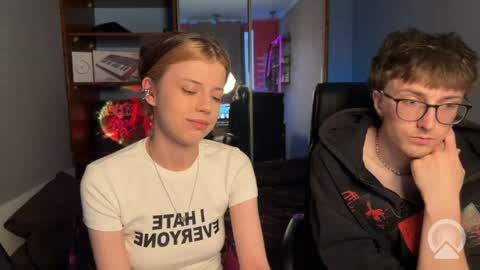 Philipp and Este online show from 04-03-26, 04:10