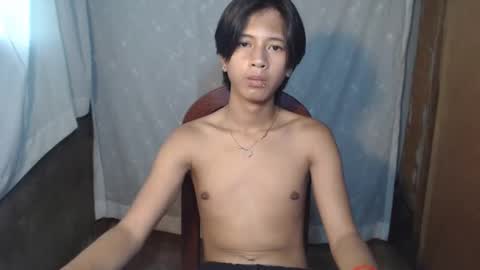 x_lee06 online show from 03-02-26, 07:59