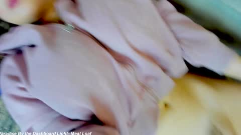 Snapshot of x_lily_x chatting on 01-20-25, 11:54 Lily online show from 01-20-25, 11:54