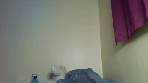 X melanine online show from 03-10-26, 12:48