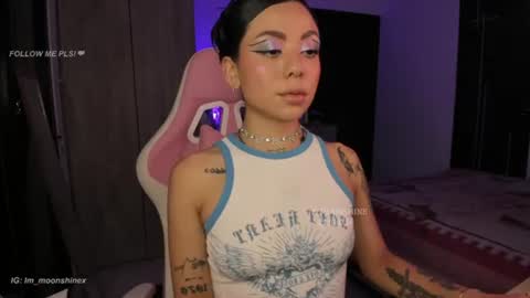     s  s      s   online show from 06-12-26, 12:42