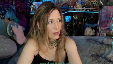 Snapshot of xaevynne chatting on 06-06-26, 04:17 Xaevynne Sometimes Milla Milla The Cute as a Buttom Brunette online show from 06-06-26, 04:17