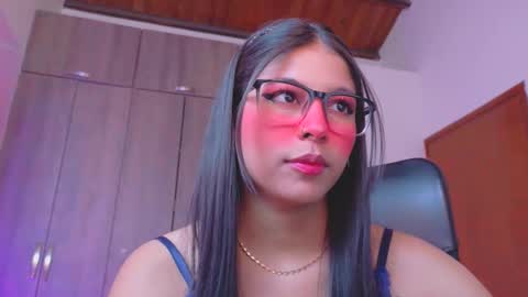 Snapshot of xallysonx_ chatting on 02-06-26, 02:31 XALLYSONX online show from 02-06-26, 02:31