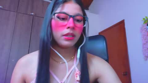 Snapshot of xallysonx_ chatting on 02-12-26, 11:38 XALLYSONX online show from 02-12-26, 11:38