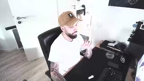 xamrelgneal online show from 06-08-26, 04:40