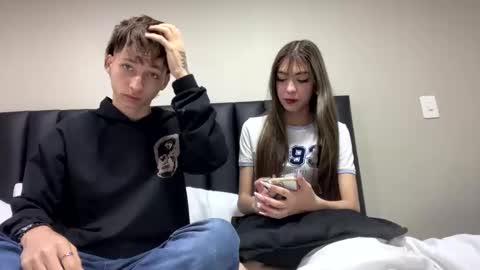 Snapshot of xamyu chatting on 12-30-24, 02:20 Xam online show from 12-30-24, 02:20